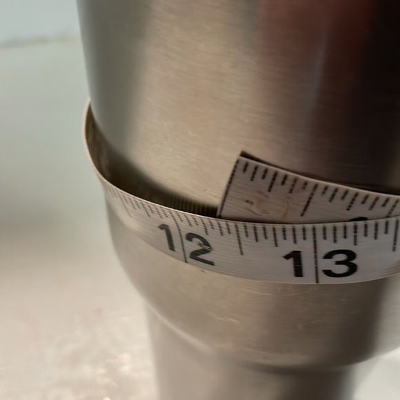 Arctic Silver 32 ounce stainless steel silver insulated travel tumbler with lid - Picture 10 of 13